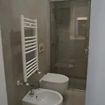 Argo شقة ميلان